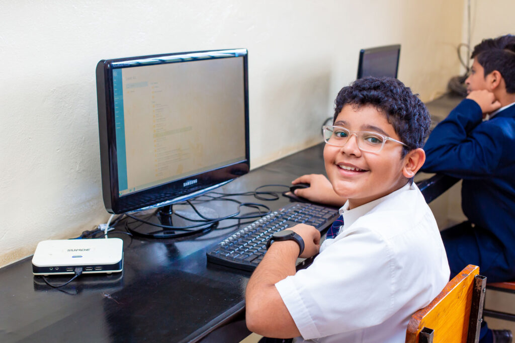 computer lab at mount sinai school